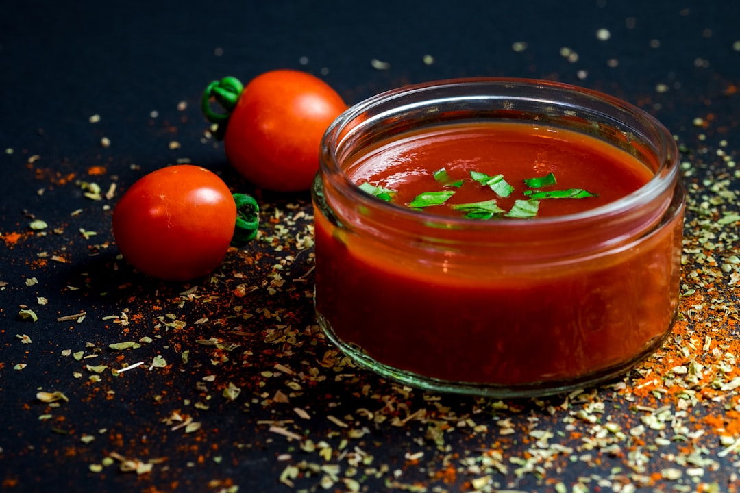 Hidden-veg tomato pasta sauce